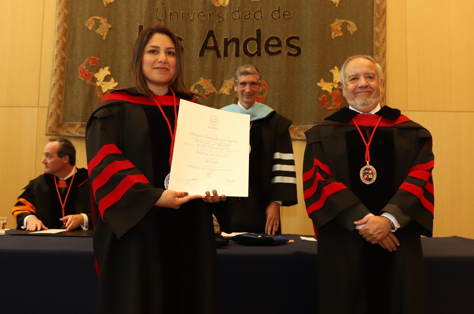 Noticias 13 doctores se suman al claustro académico UANDES en solemne